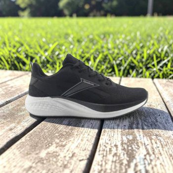 کفش Reebok PINE CREST