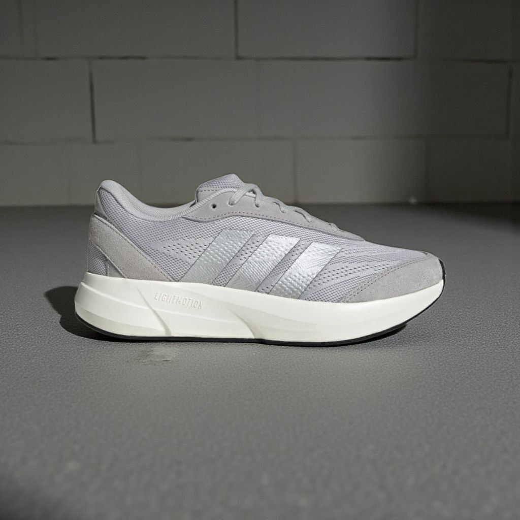 کفش Adidas Daily Lightshift