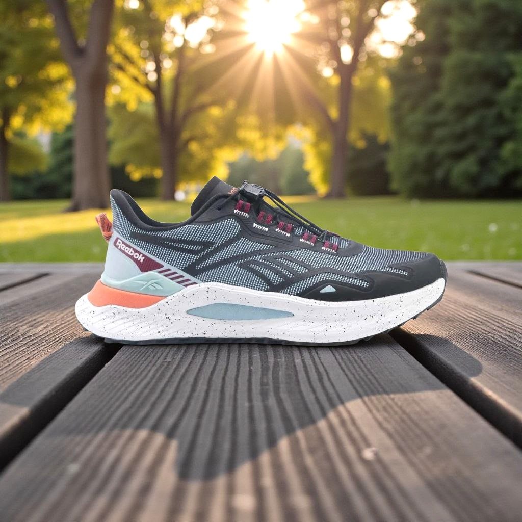 کفش Reebok SOIL-LAND