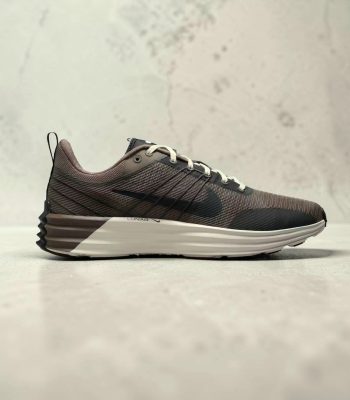 کفش Nike Lunar Roam